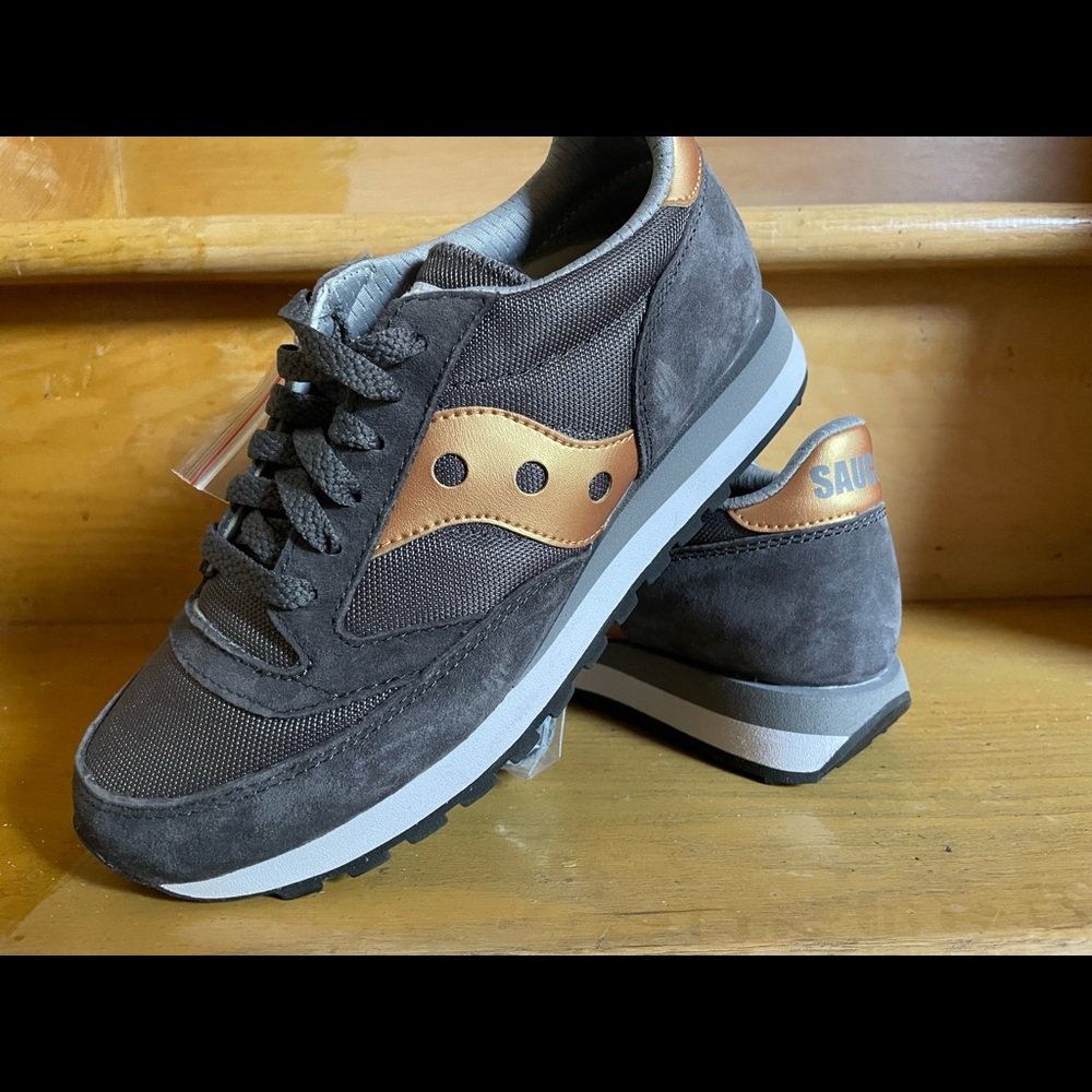 Saucony Gray And Gold Jazz 81 Running Sneakers | 7